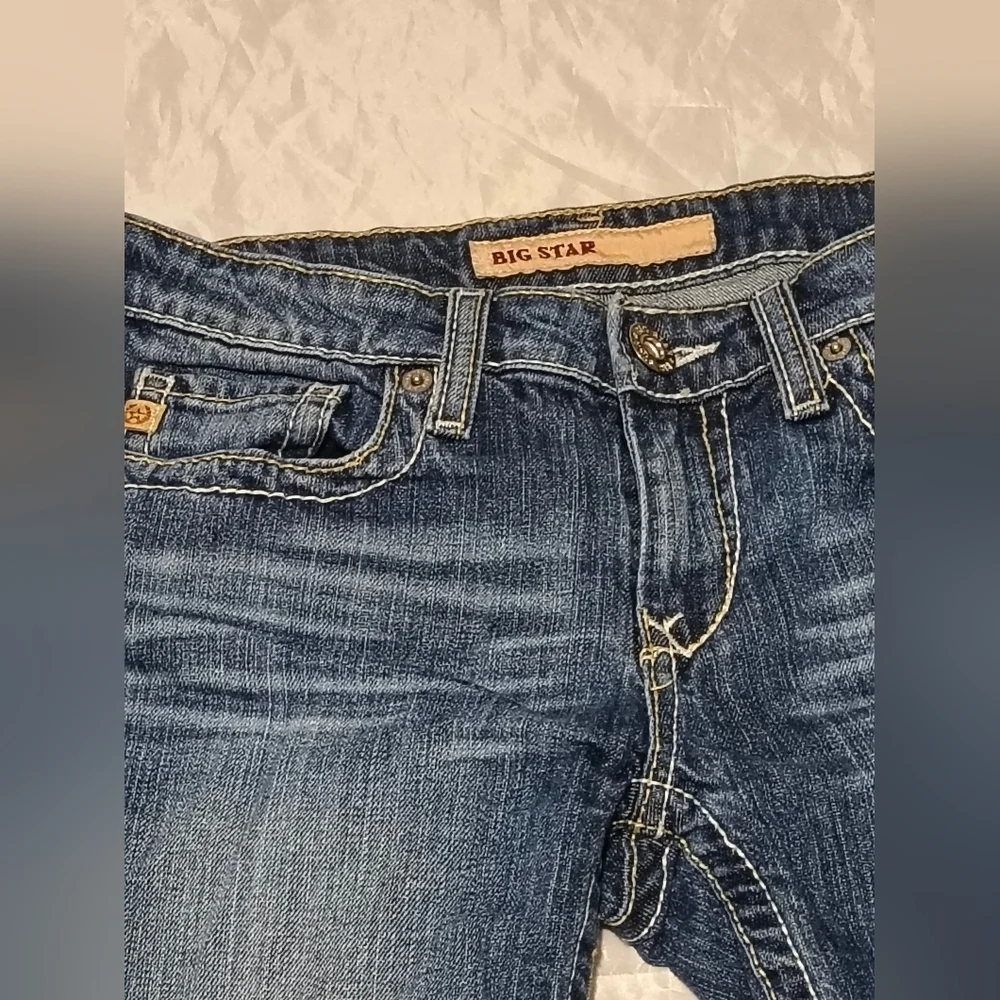 Big Star Women's Long Shorts Size 27 Denim Jean